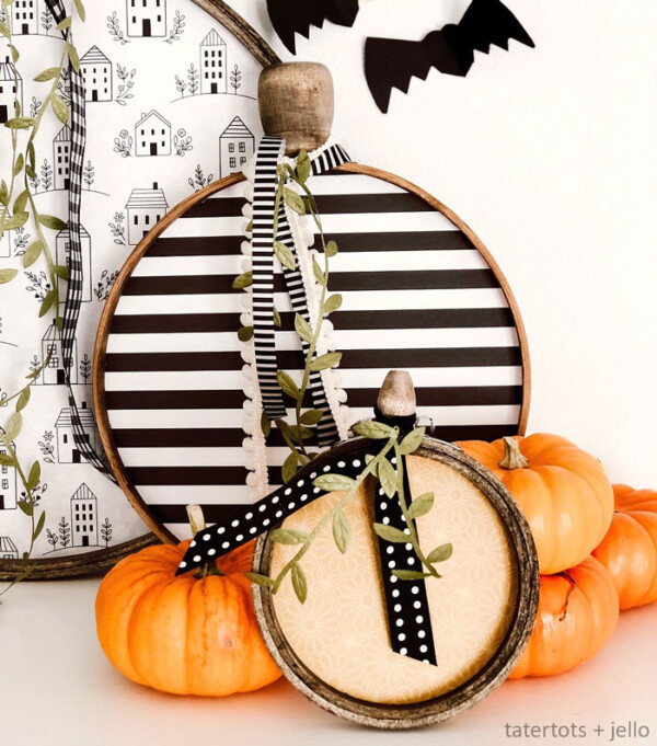 Embroidery hoop pumpkins