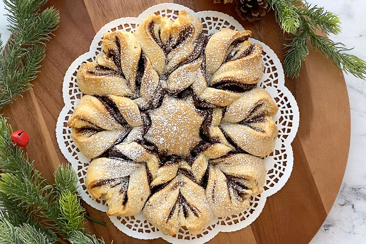 Baked star bread.