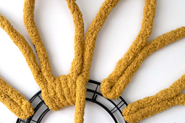 Yarn wrapped around the center circle.
