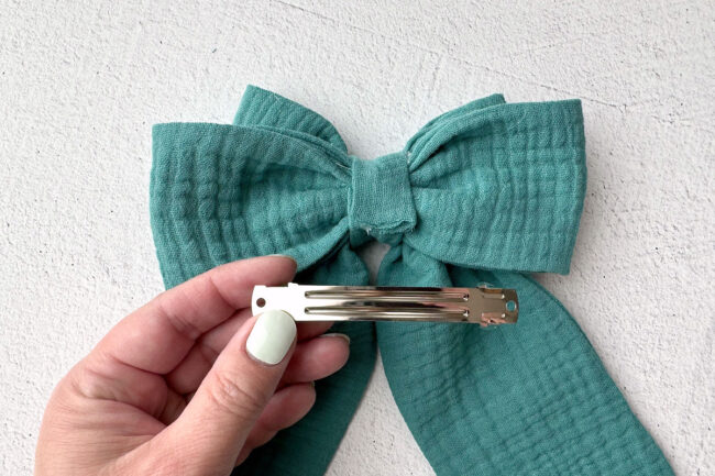 Easy Fabric Hair Bow Pattern - It's Always Autumn