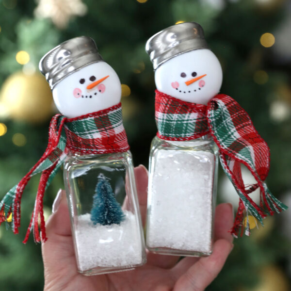 Snowman craft made from salt and pepper shakers.